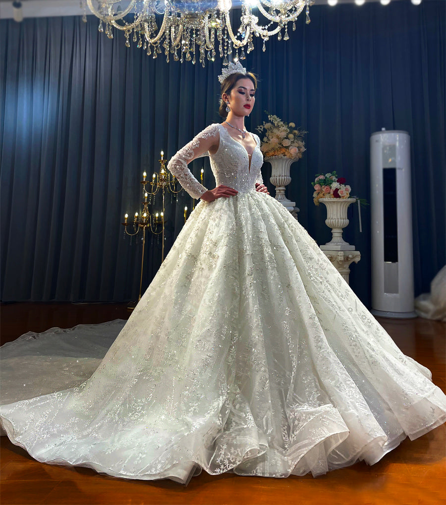 Luxurious Bridal high quality Gowns Long Tail lace Dream Wedding Dress