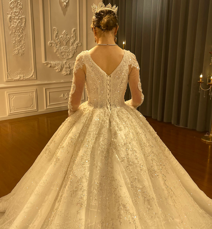 Luxurious Bridal high quality Gowns Long Tail lace Dream Wedding Dress