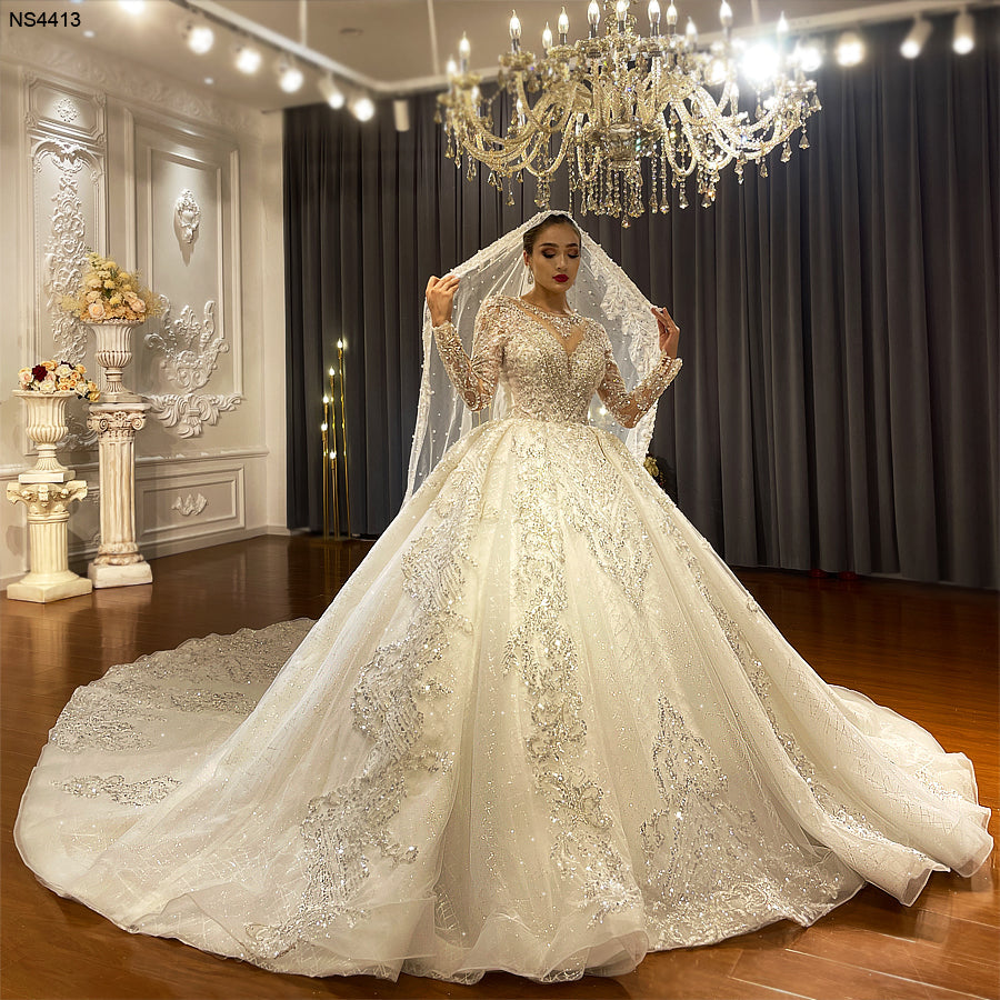 Heavy Beaded Long Sleeve Luxury Ball Gown Bridal Wedding Dress