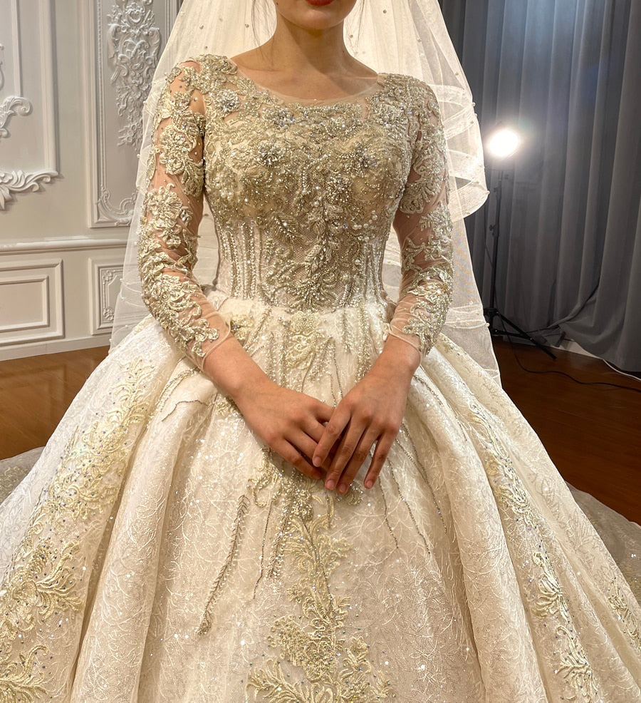 Luxury Prom Lace Crystal Beaded Applique Wedding Dress