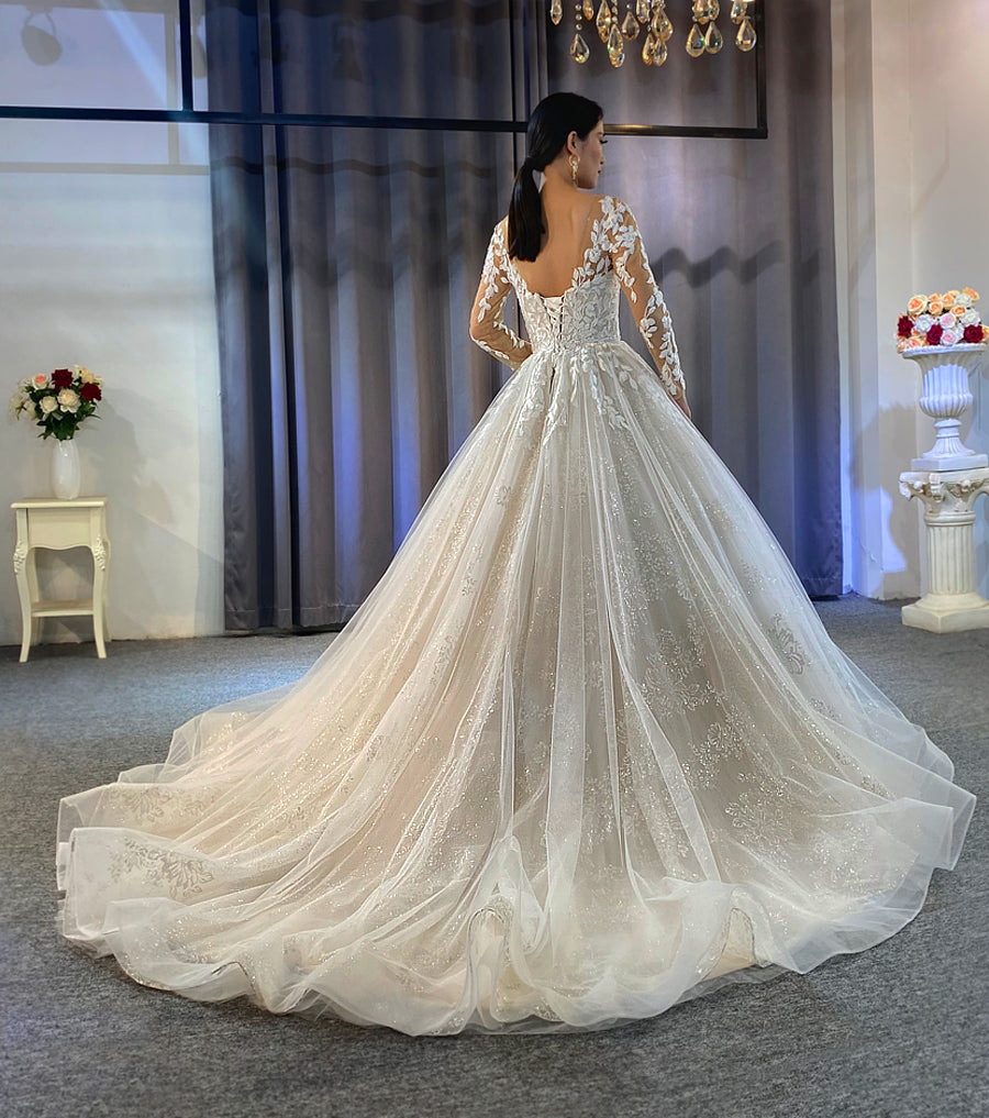Gowns Long Tail lace Dream Wedding Dress