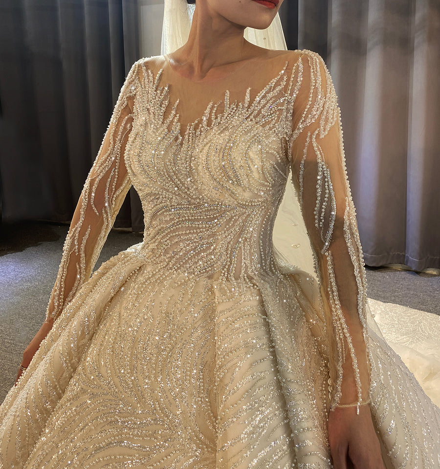 Luxury Lace beaded Bridal Long Sleeve Wedding Dress