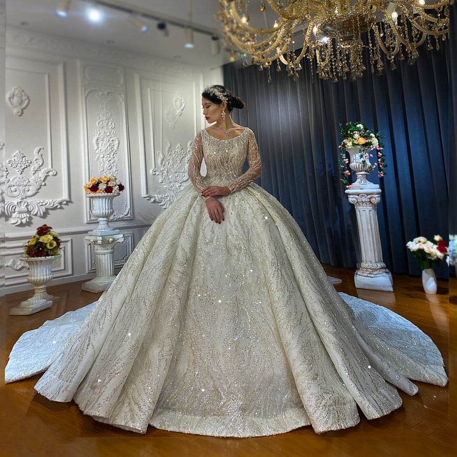 Luxury Lace Bridal Long Sleeve Wedding Dress
