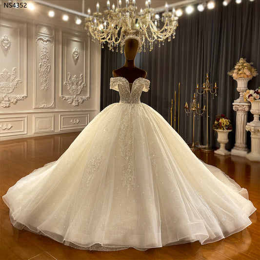 Bridal luxury high quality Gowns Long Tail lace Wedding Dress