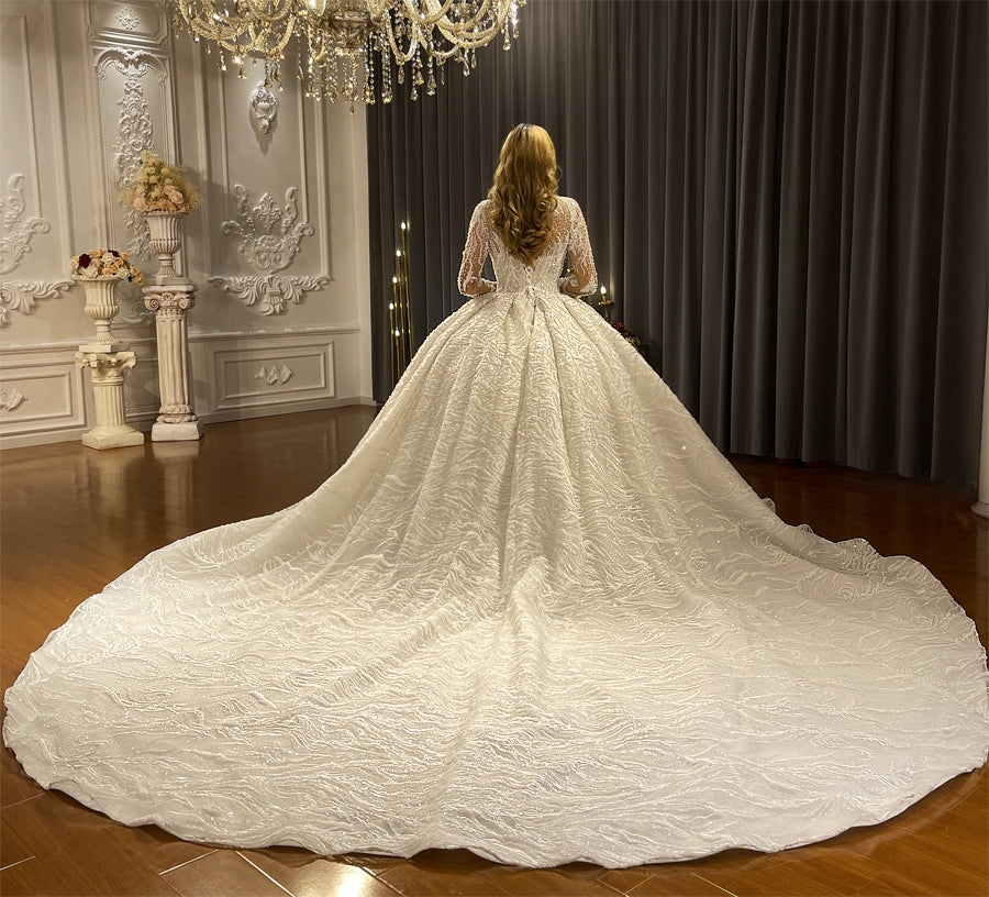Luxury Lace Bridal Long Sleeve Wedding Dress