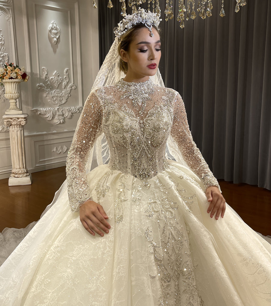 Luxury Lace Bridal Long Sleeve Wedding Dress