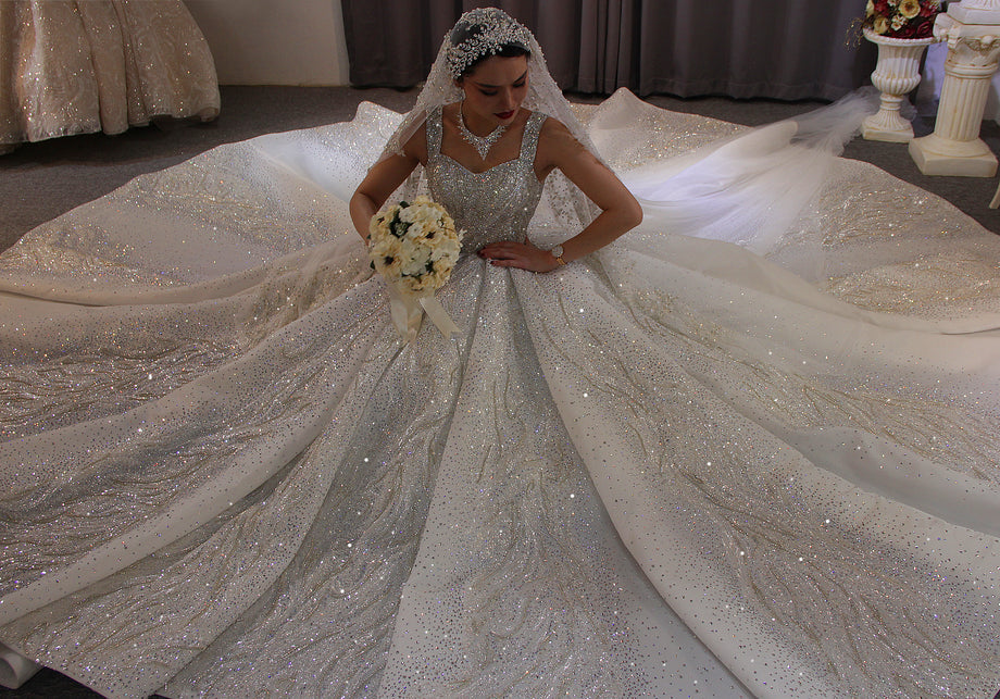 Luxury High Quality Lace long sleeves Bridal Wedding Ball Gown Dress