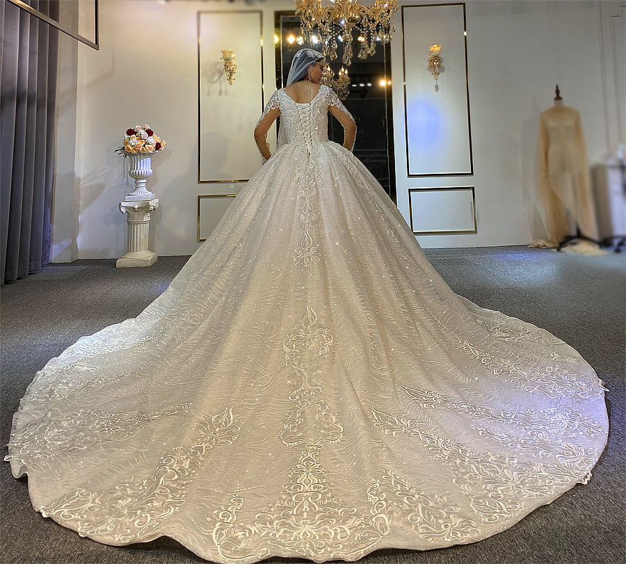 Luxury High Quality Lace long sleeves Bridal Wedding Ball Gown Dress