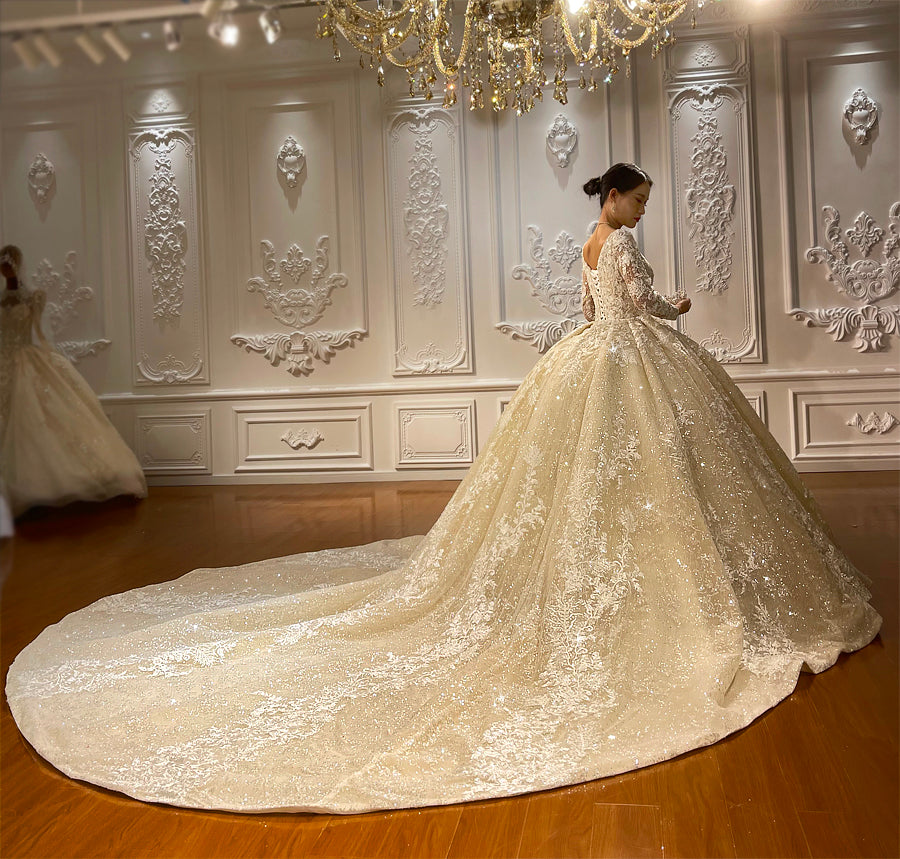 Luxury High Quality Lace long sleeves Bridal Wedding Ball Gown Dress