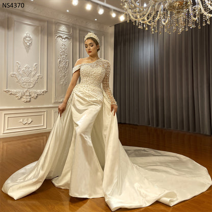 New Mermaid Wedding Dress Elegant Beaded Cross Lace Satin Wedding Dress With Detachable Train