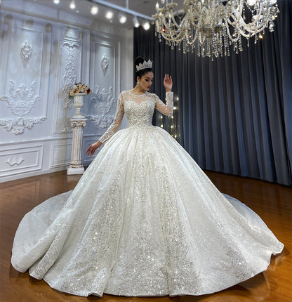 Luxurious Bridal Gowns Long Tail lace Dream Wedding Dress