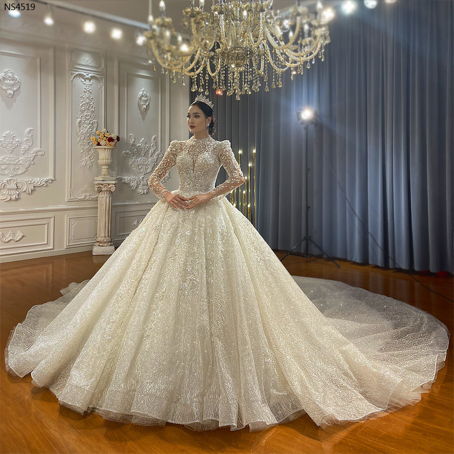 Luxury Bridal high quality Long Tail long sleeve lace Dream Wedding Dress