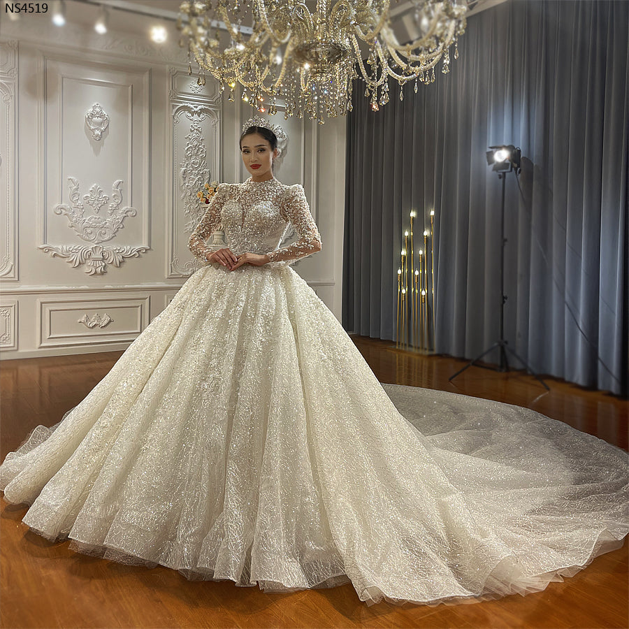 Luxury Bridal high quality Long Tail long sleeve lace Dream Wedding Dress