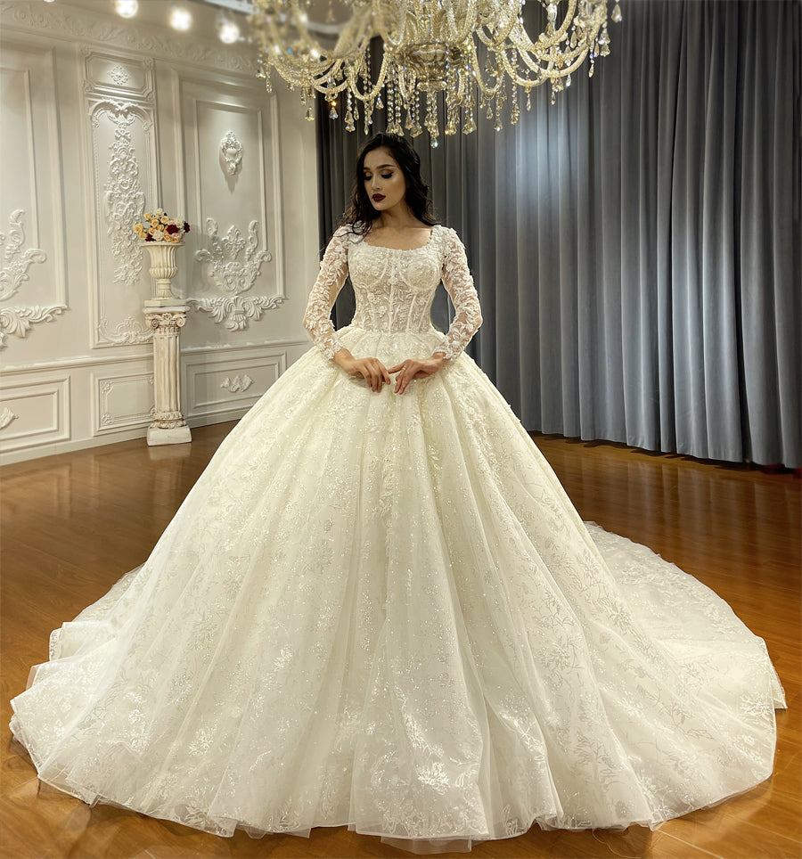 Luxury Bridal high quality Long sleeves Long Tail lace Dream Wedding Dress