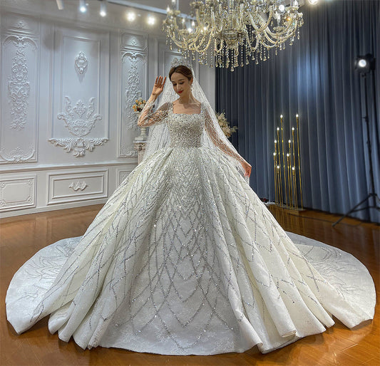 Luxurious High Quality Lace long sleeves Bridal Wedding Ball Gown Dress