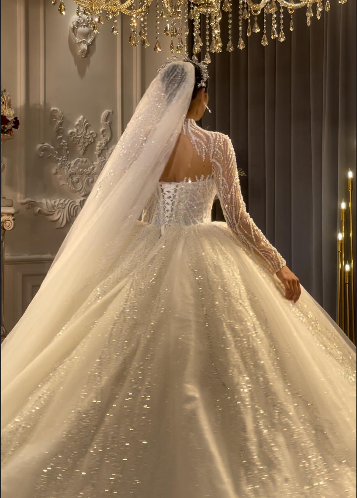 Luxury Bridal high quality high neck Long Tail lace Dream Wedding Dress