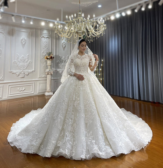 Luxury High Quality Lace long sleeves Bridal Wedding Ball Gown Dress