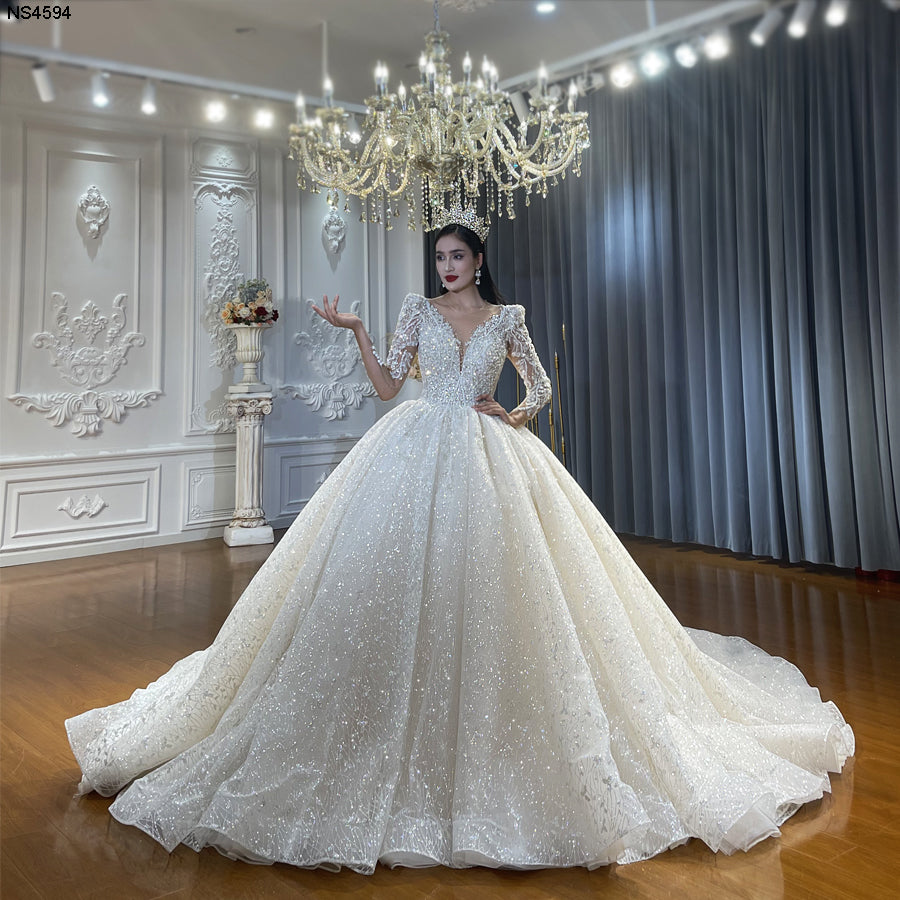 Luxury Bridal high quality Long Tail long sleeve lace Dream Wedding Dress