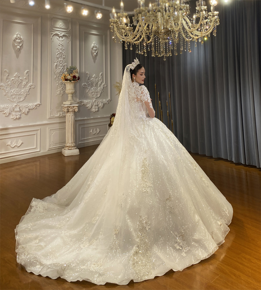 Luxury Bridal high quality Long Tail long sleeve lace Dream Wedding Dress