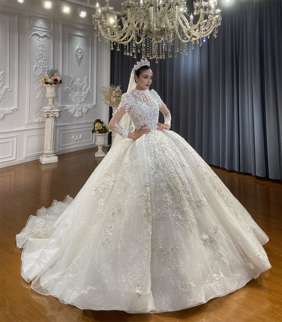 Luxury Bridal high quality Long Tail long sleeve lace Dream Wedding Dress