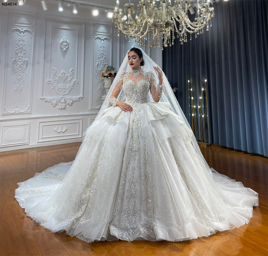 High Quality Lace long sleeves Ball Gown Bridal Wedding Dress