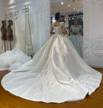 Luxury Latest Designs Beaded  Bridal Gown Wedding Dress