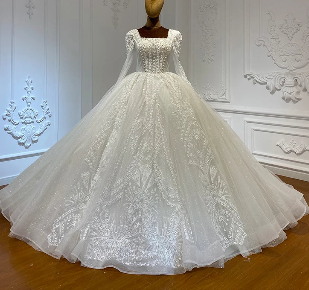 Custom Square Neck Beading Puffy Ball Gown Wedding Dress For Bride Sparkling Diamond Wedding Gown