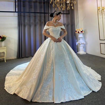 High Quality Bridal lace Gowns Long Tail Dream Wedding Dress