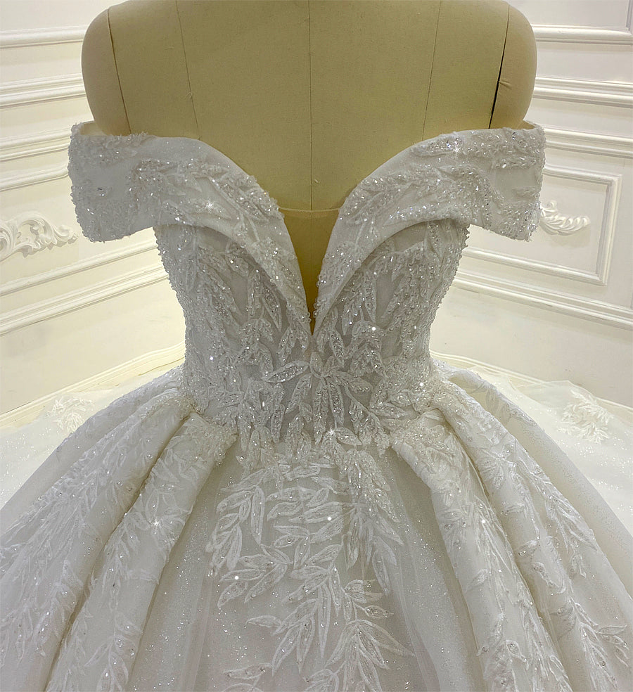 Off shoulder Long Tail lace high quality Dream Wedding Dress